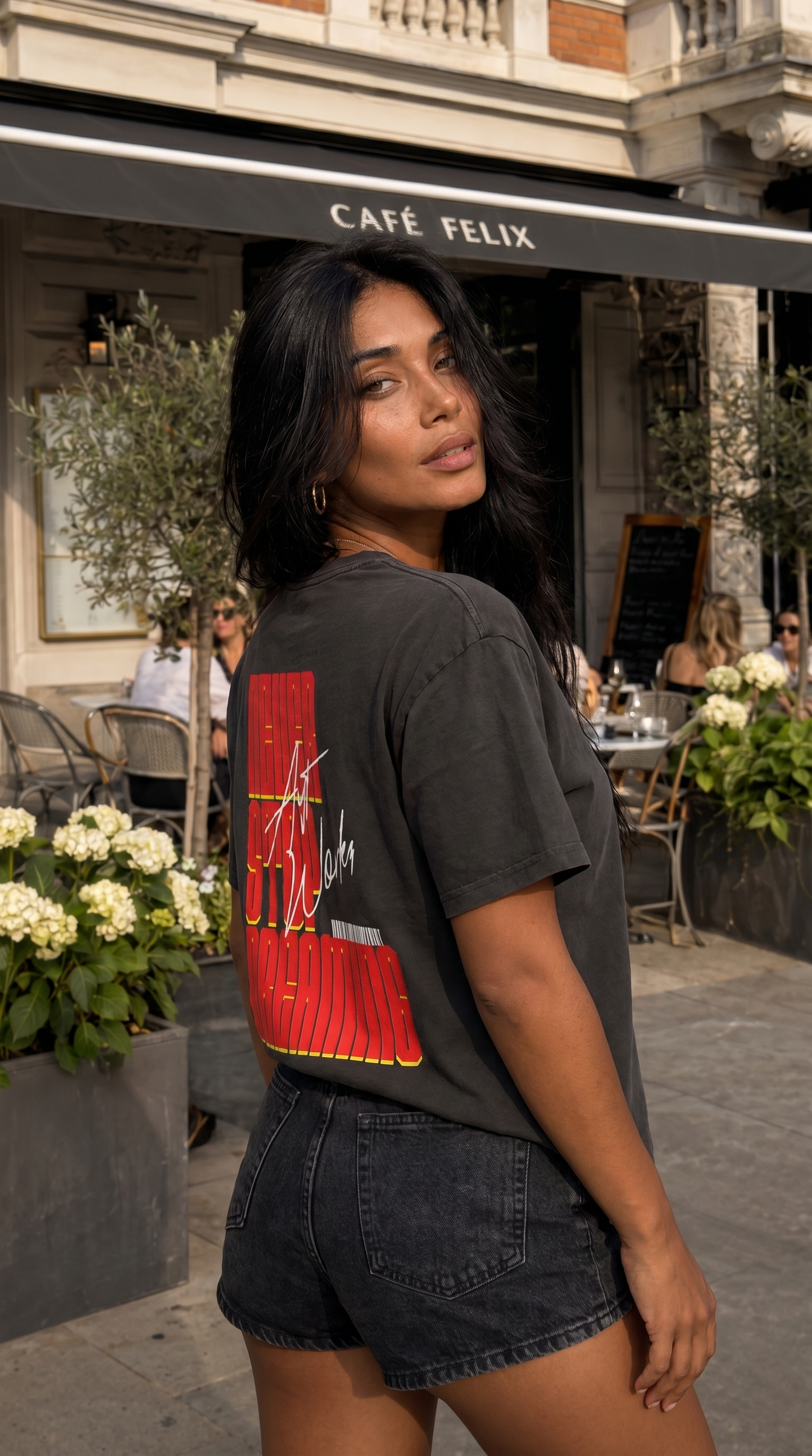 AYTWorkz // NEVER STOP DREAMING OVERSIZED TEE