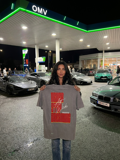 AYTWorkz // NEVER STOP DREAMING OVERSIZED TEE